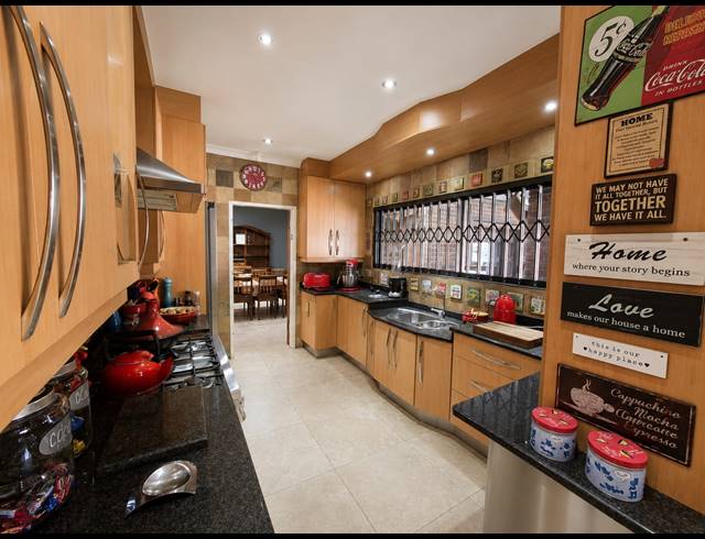 3 BEDROOM HOUSE FOR SALE IN MEYERTON EXT 6